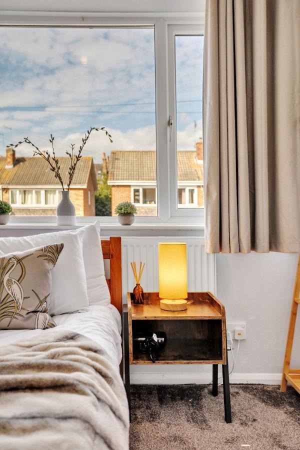 Perfect For Contractors - Canterbury - Free Parking - Ultra Wifi Exteriér fotografie