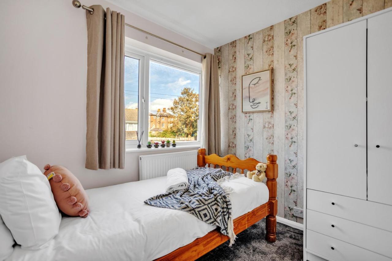 Perfect For Contractors - Canterbury - Free Parking - Ultra Wifi Exteriér fotografie